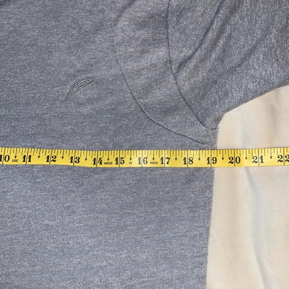 Publish size medium curbed hem gray thick T-shirt raglan French terry - Picture 6 of 8